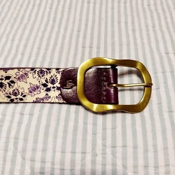 Purple on White Leather belt